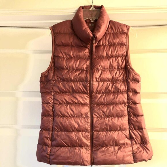 New UNIQLO Ultra Light Down Vest Water Repellent Pink Rose XS - Picture 3 of 5